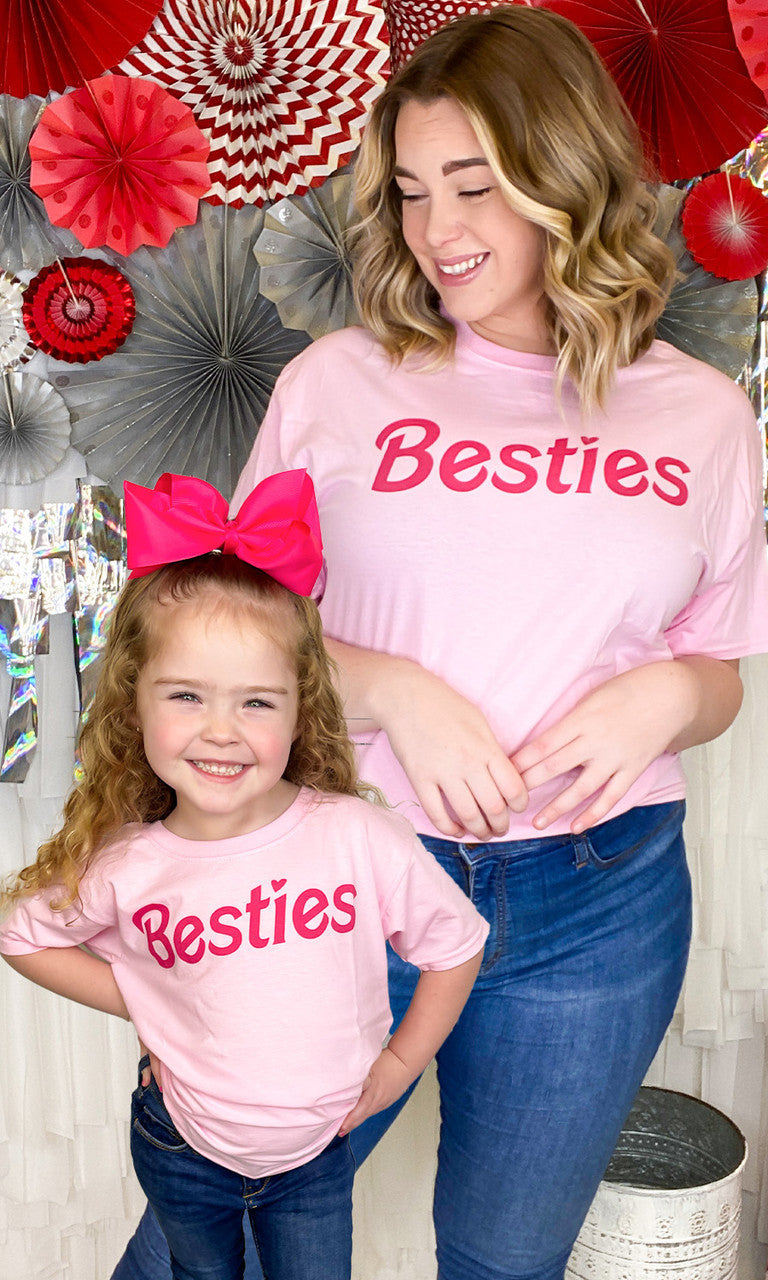 Besties T-Shirt