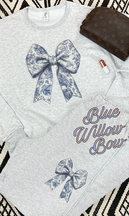 Big On Bows Graphic Sweatpants