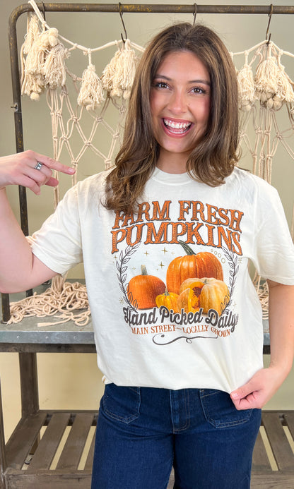 Farm Fresh Pumpkins Fall Comfort Color Graphic T-Shirt