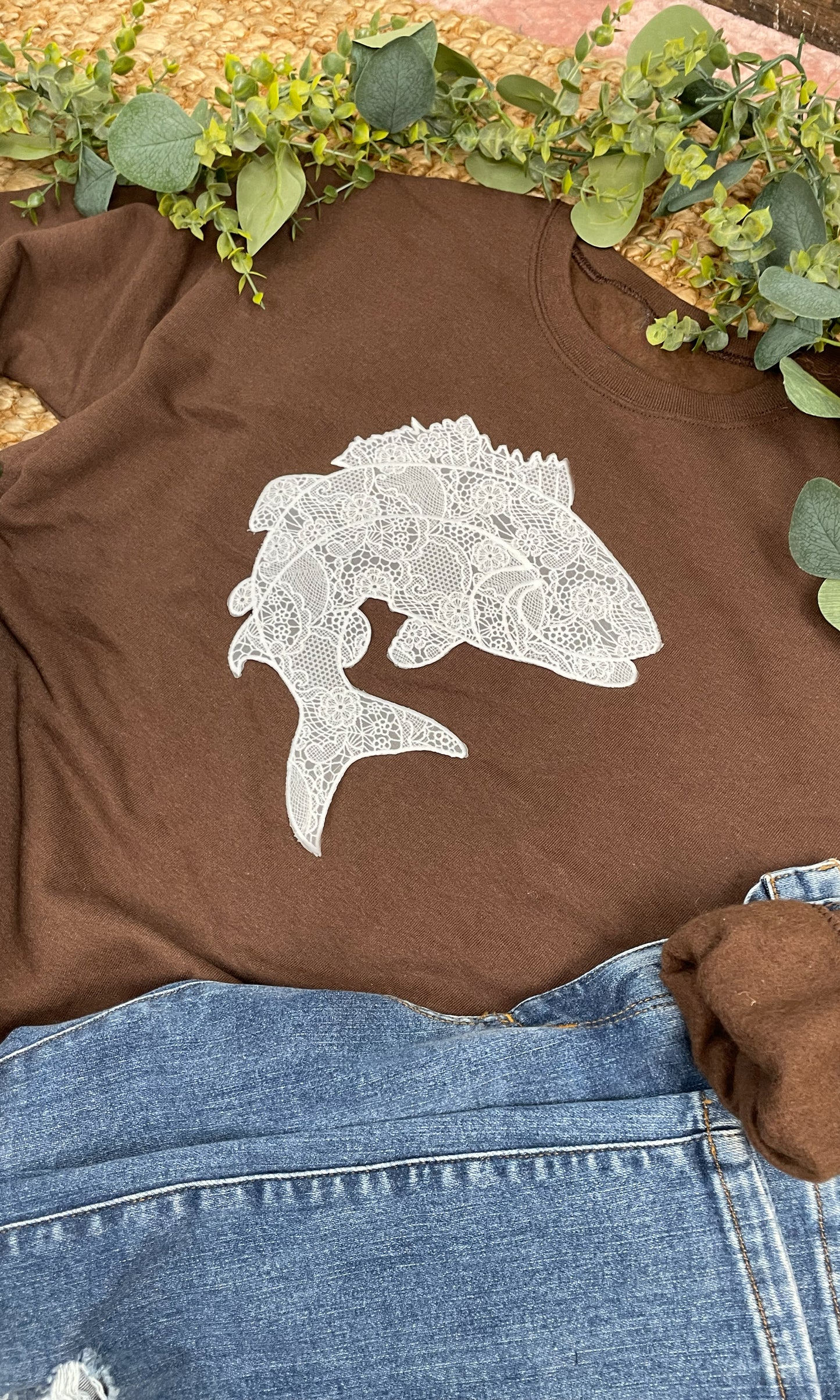 Fish Lace Graphic Sweatshirt