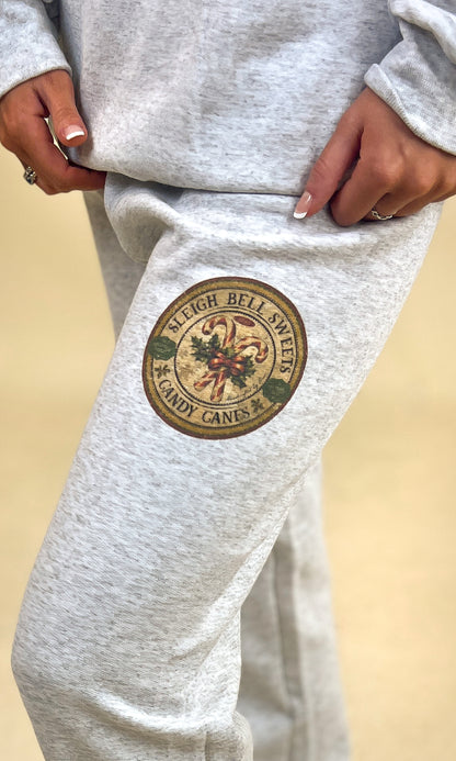 Holiday Vintage Label Graphic Sweatpants