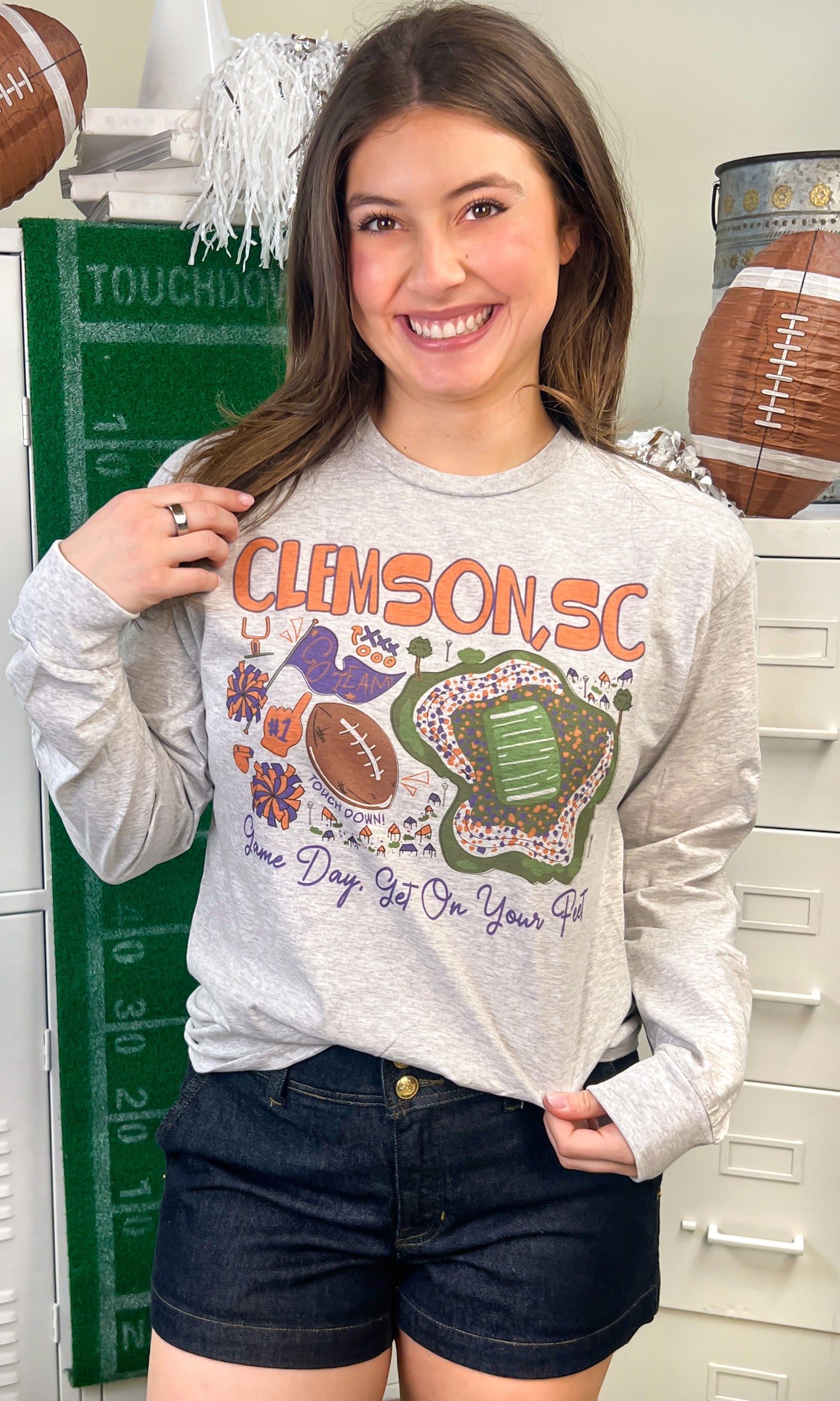 Home Mascots Graphic Long Sleeve T-Shirt