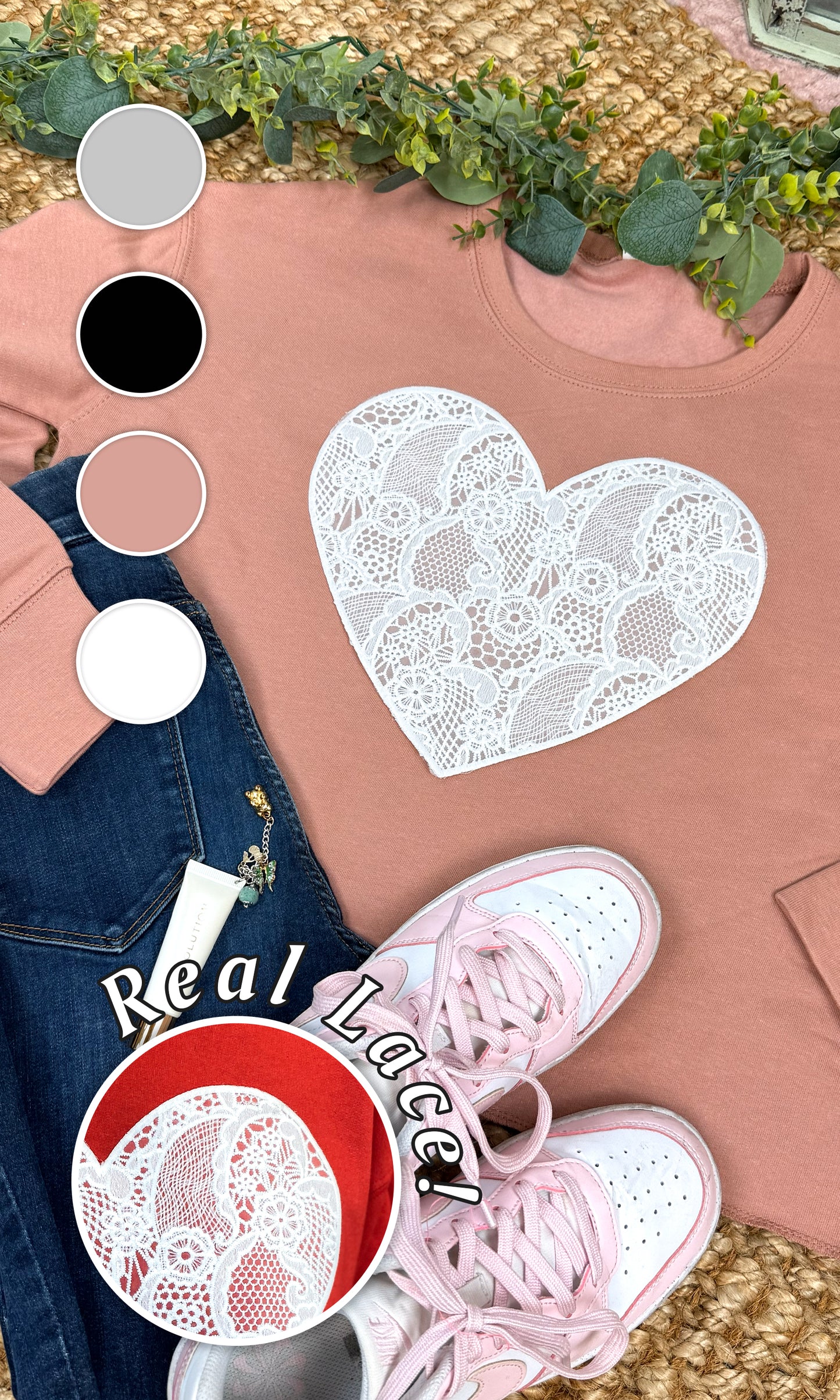 Heart Lace Graphic Cropped Sweatshirt