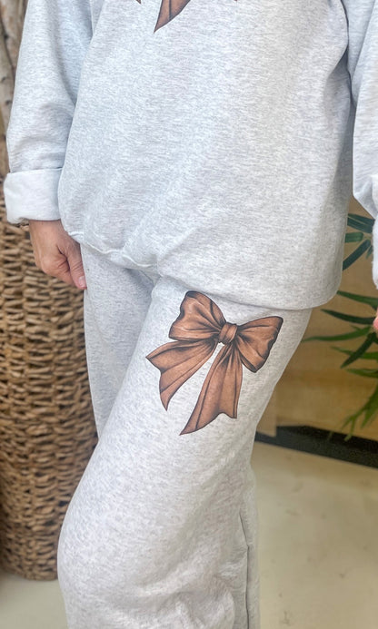 Big On Bows Graphic Sweatpants