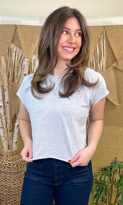 Simple Bow Graphic Edgy T-Shirt