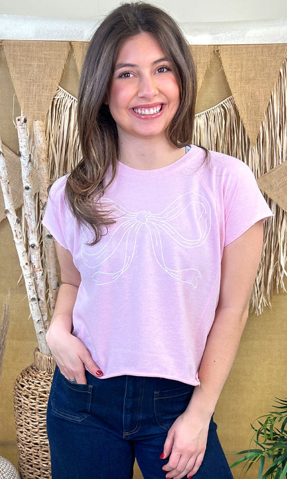 Simple Bow Graphic Edgy T-Shirt