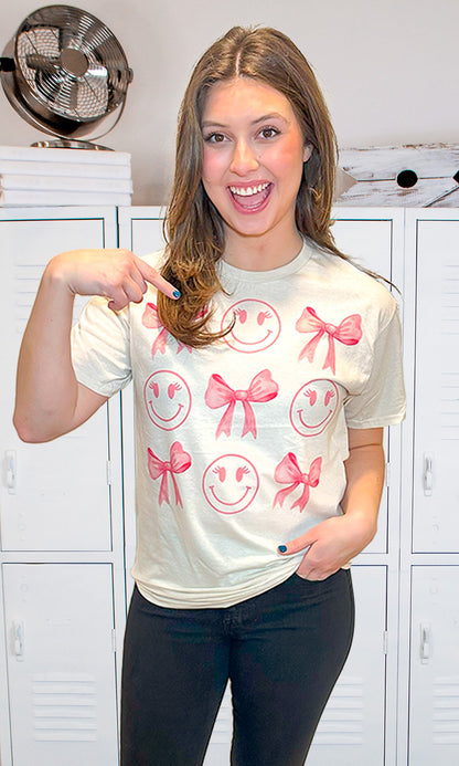 Smiley Bow Graphic T-Shirt