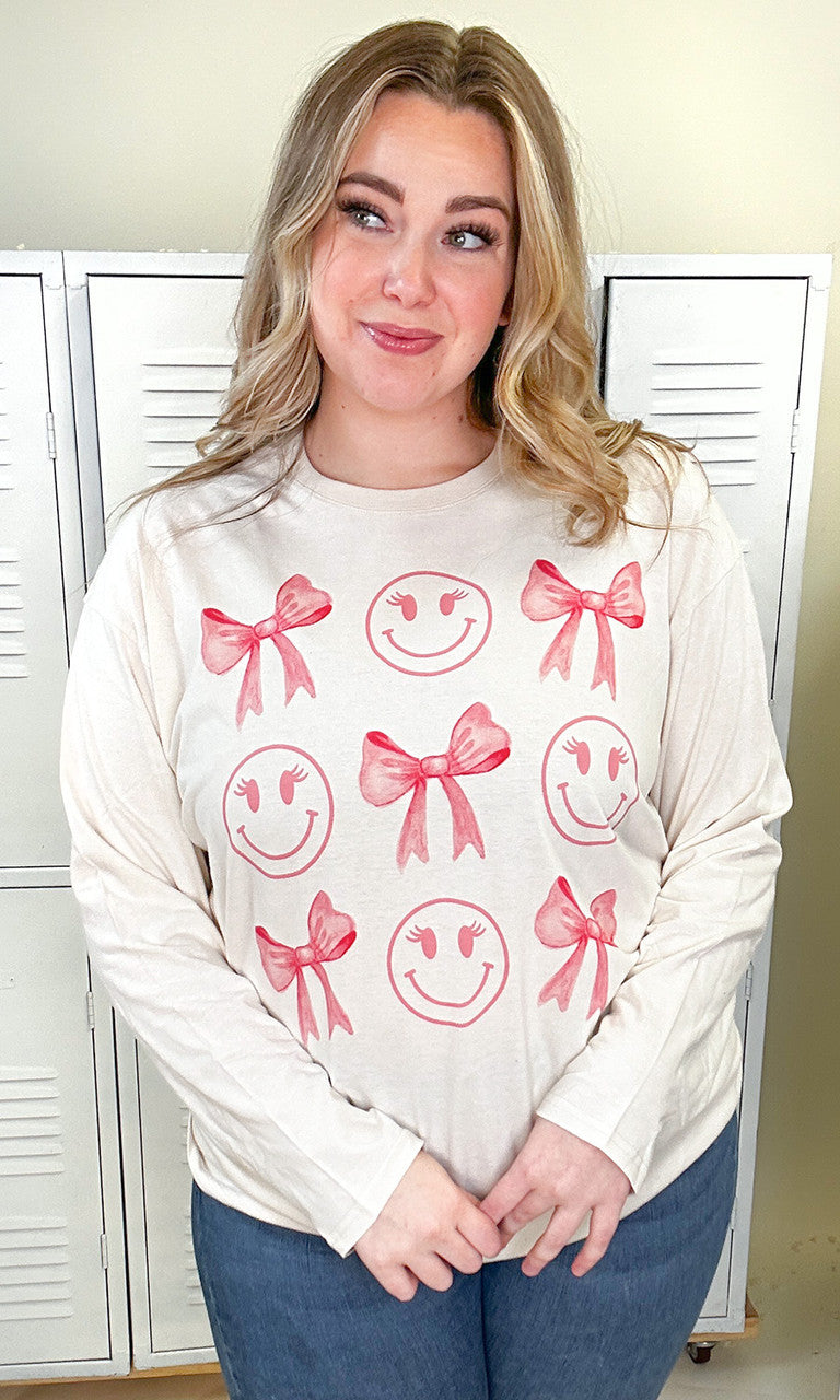 Smiley Bow Long Sleeve Graphic T-Shirt